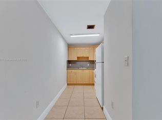 2185 NW 16th Ter APT 19, Miami, FL 33125