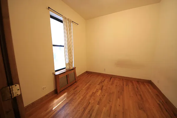 Rented by Guidance Realty Corp. | media 22