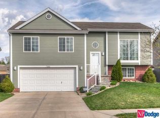 7356 N 76th St, Omaha, NE 68122