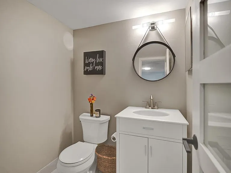 1301 River Reach Dr #201 — Photo 12