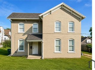 810 E Shawnee St #810, Freeport, IL 61032