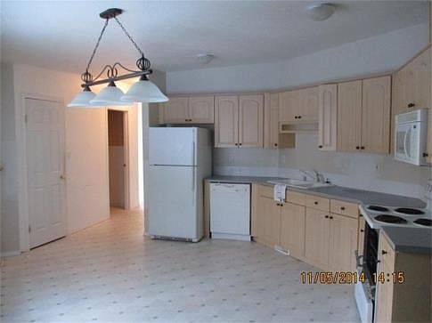 4th image of 4011 Berry Ct