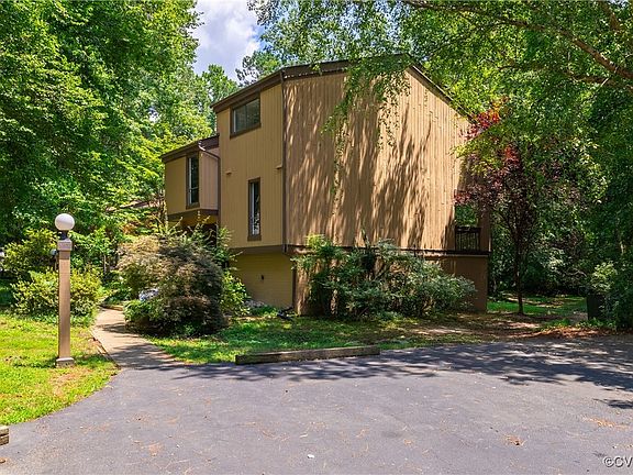 2nd image of 9312 Groundhog Dr