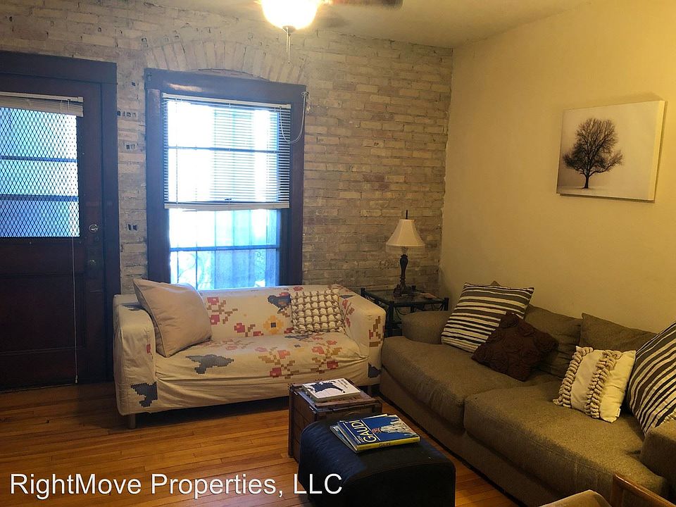 2nd image of 315 W 15th St APT 22