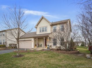 2672 Stuart Kaplan Dr, Aurora, IL 60503