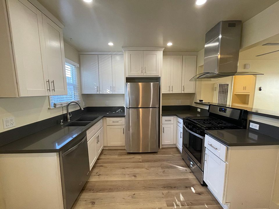 1st image of 427 W Queen St APT 2