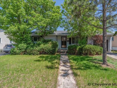 827 Cahill Dr, Cheyenne, WY, 82001