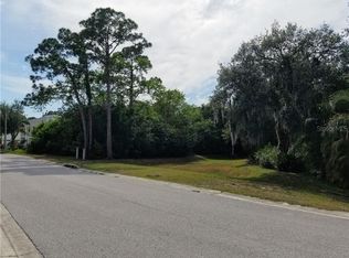 7920 Cheyenne Dr, Seminole, FL 33777