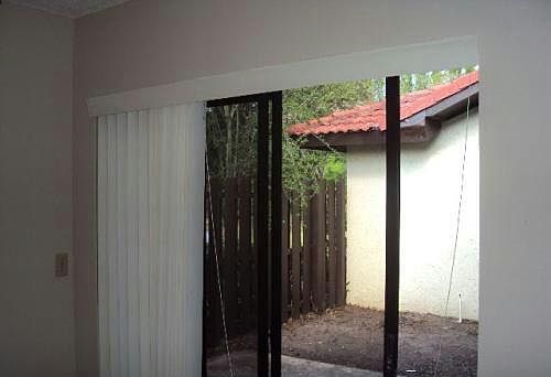 4th image of 560 Hunter Cir #1YEAR