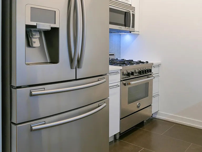 227 W 77th St #8-D — Photo 5