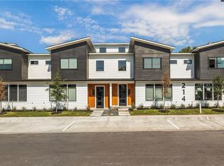 214 Lynn Dr, Bryan, TX 77801