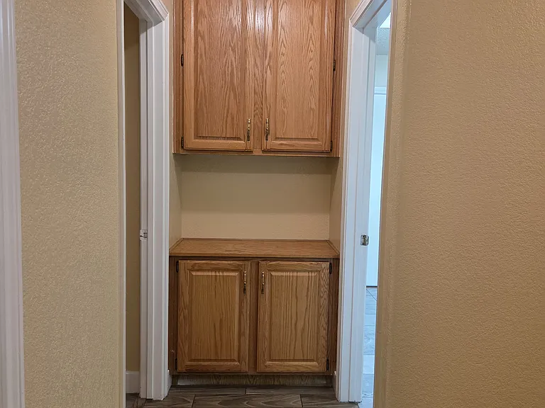 1823 Ruby Ln — Photo 14