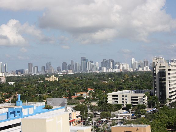 5th image of 3500 Coral Way Ph 208