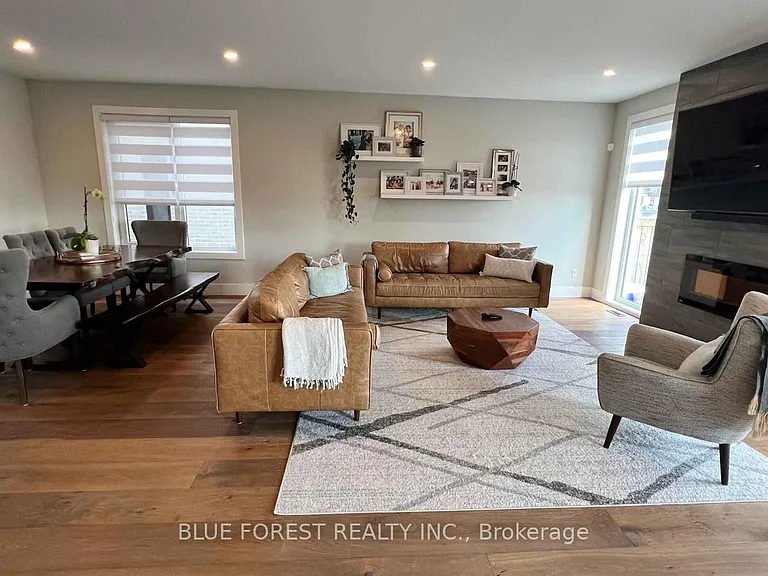 2273 Bakervilla St — Photo 5