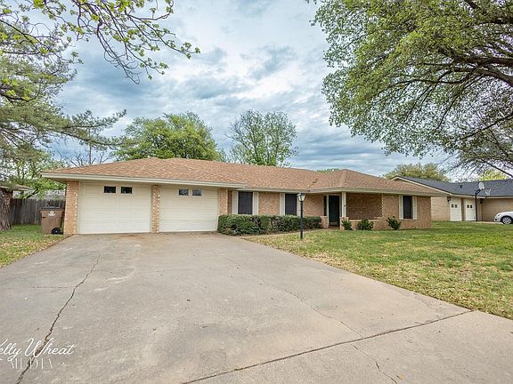 2nd image of 3134 Lindenwood Dr