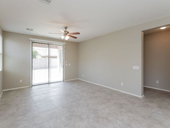 4th image of 2223 W Kristina Ave