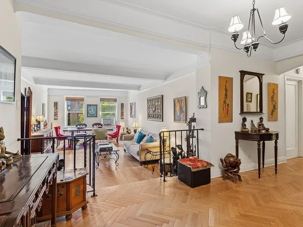 255 Cabrini Blvd APT 3C, New York, NY 10040