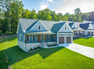 264 Goose Creek Cir, Soddy Daisy, TN 37379