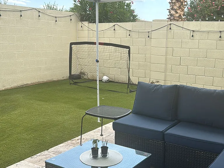 4008 E Melinda Ln — Photo 18
