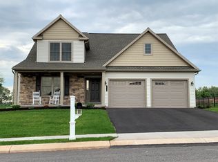 101 Sage Blvd, Middletown, PA 17057