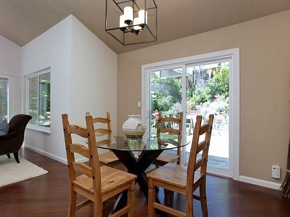 4th image of 2354 Lake Meadow Cir