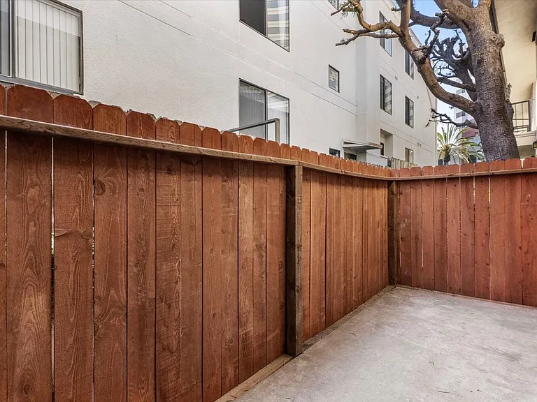 1236 McClellan Dr #5 — Photo 12