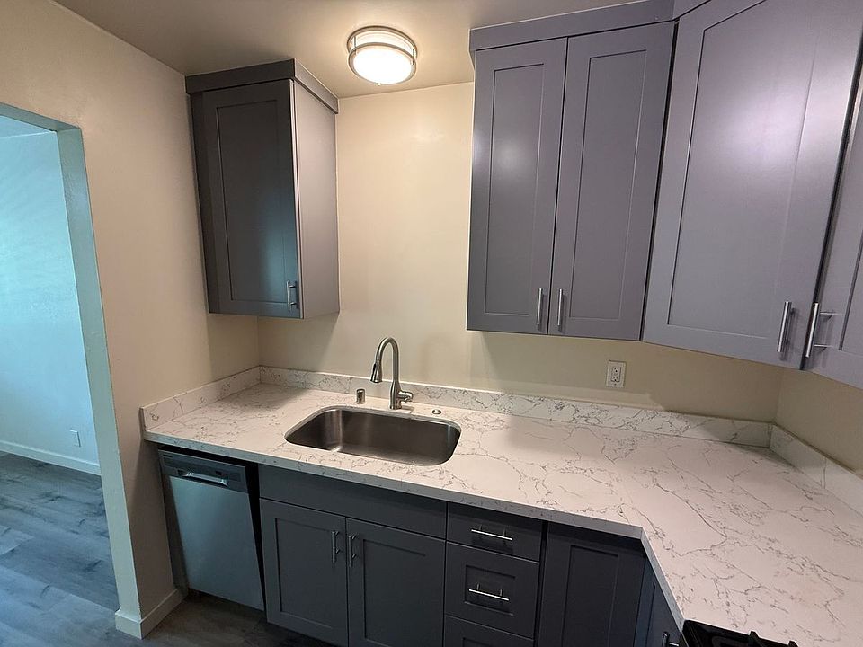 1st image of 1448 Jefferson St #D