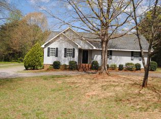180 Catalina Dr, Mooresville, NC 28117