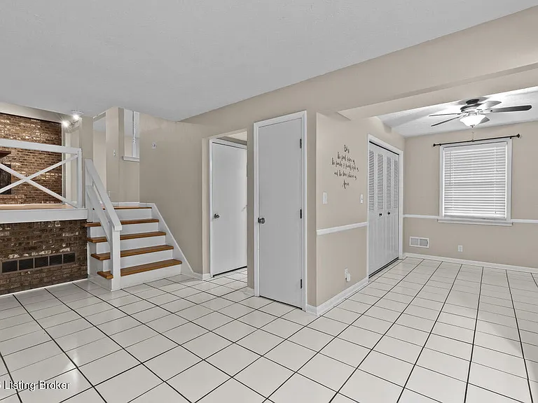 8016 Cortland Dr — Photo 13