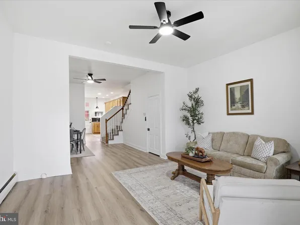 327 Hazel St, Lancaster, PA 17603