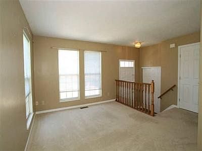 2nd image of 5179 Franklin Park
