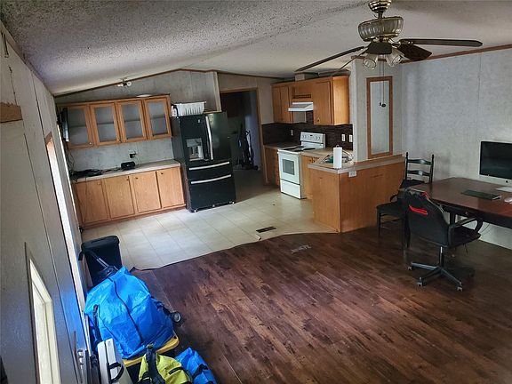 5th image of 1309 Jennie Street