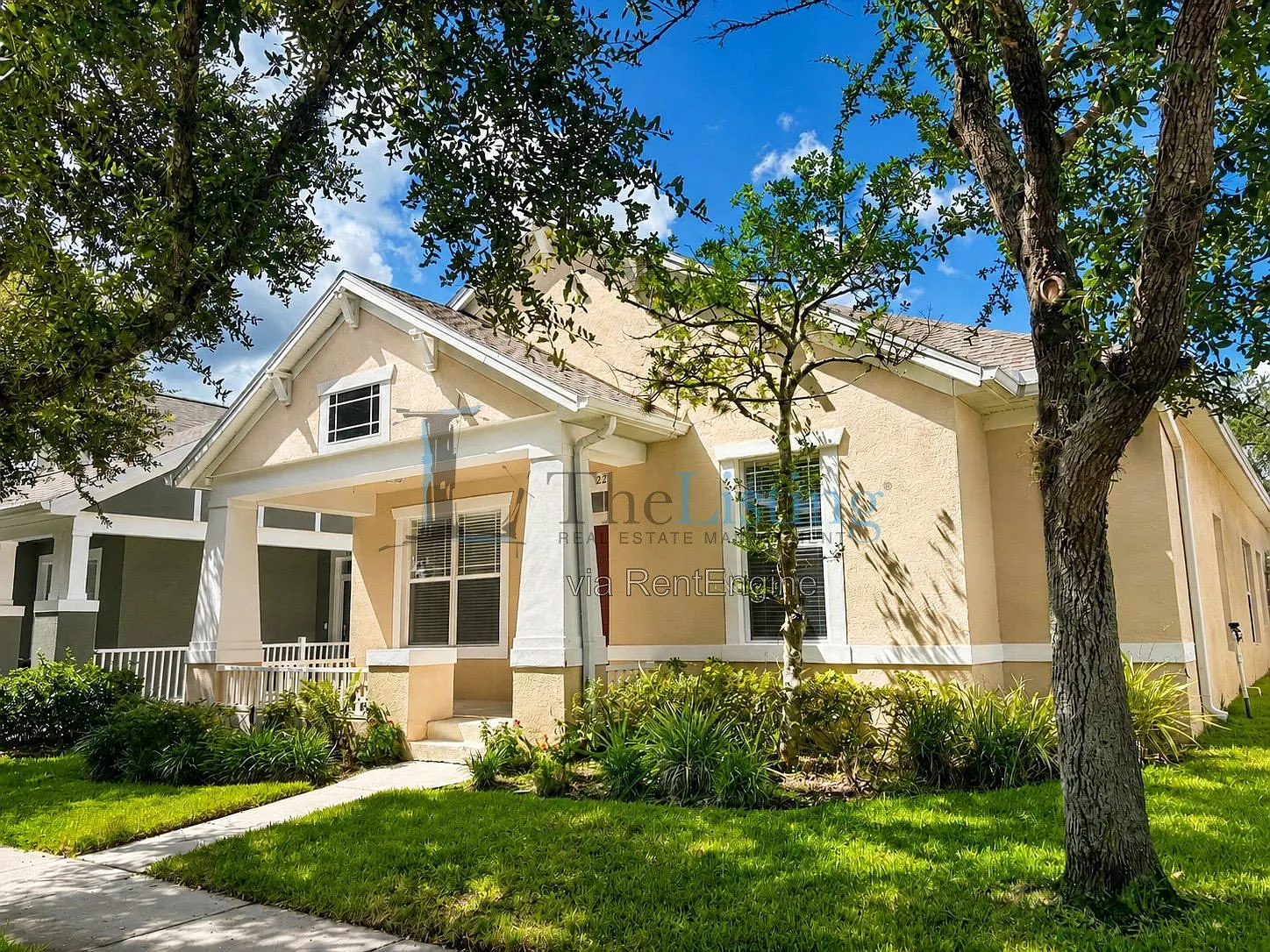 3 bed, 2.0 bath, 1786 sqft, $2,299 — Photo 2