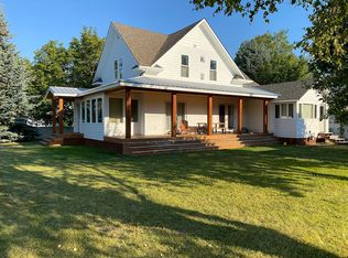 943 2nd St E, Whitefish, MT 59937