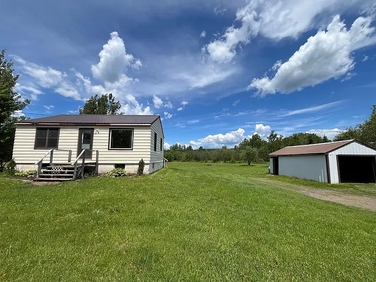 4691 Martin Rd — Photo 1