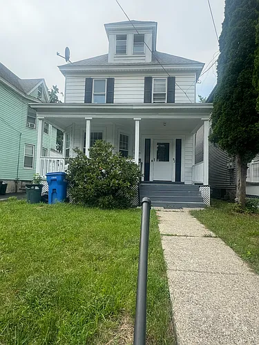 92 N Allen St #1 Photo 1