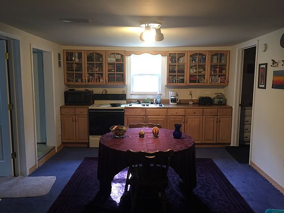 2nd image of 7 Dixon St