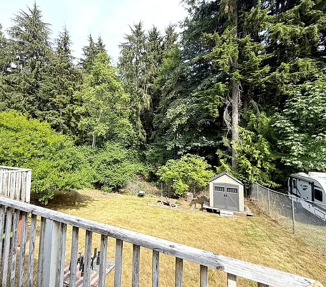 2695 McKinley Pl SE — Photo 24