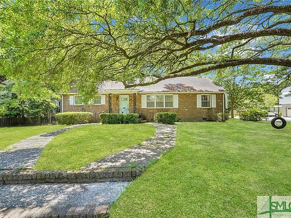 2nd image of 501 Columbus Drive