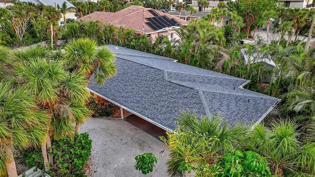 3 bed, 3.0 bath, 1529 sqft, $9,500 — Photo 3