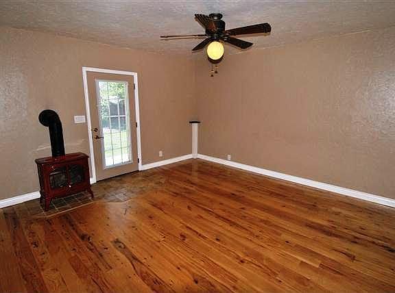 3rd image of 1795 S Avocet Dr