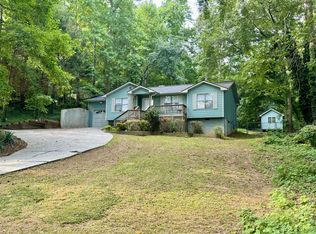 125 Valley Dr, Stockbridge, GA 30281