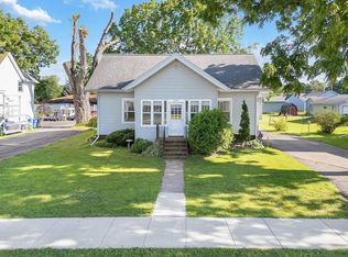 221 Linn St, Baraboo, WI 53913