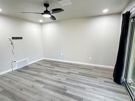 4th image of 2248 NW 40th St