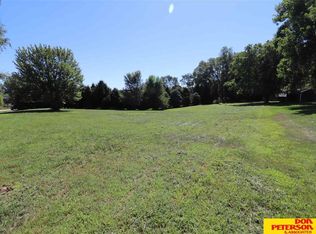 2616 Oxbow Rd, Fremont, NE 68025