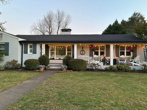 2016 Spence Pl, Knoxville, TN 37920