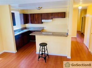 639 W 80th St, Los Angeles, CA 90044