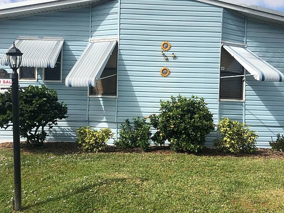 2nd image of 7108 SE Rosewood Ln