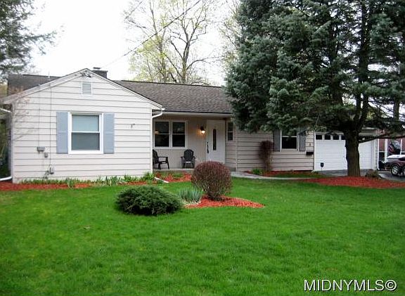2nd image of 5 Longfellow Dr