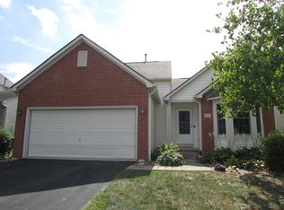 325 Holly Grove Rd, Lewis Center, OH 43035